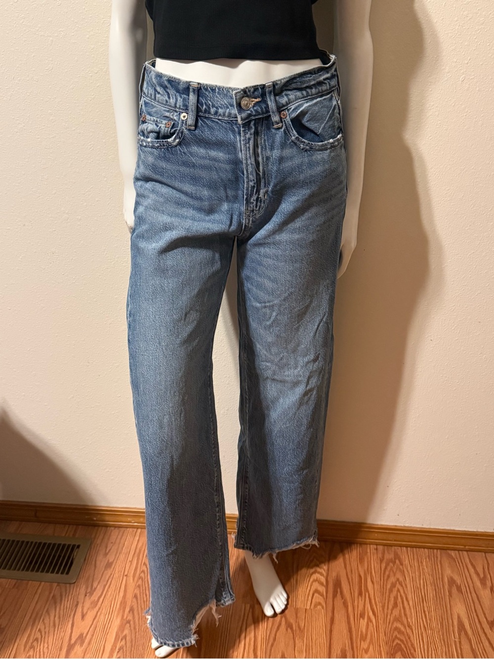 American Eagle Outfitters Medium Blue Wide-Leg Jeans
